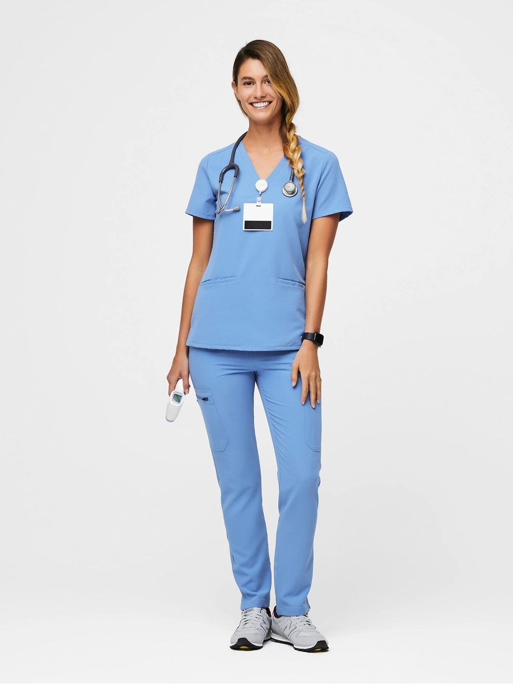 FIGS Scrubs Set: Casma 3 Pocket Scrub Top and Yola Skinny Scrub Pant in Blue - L
